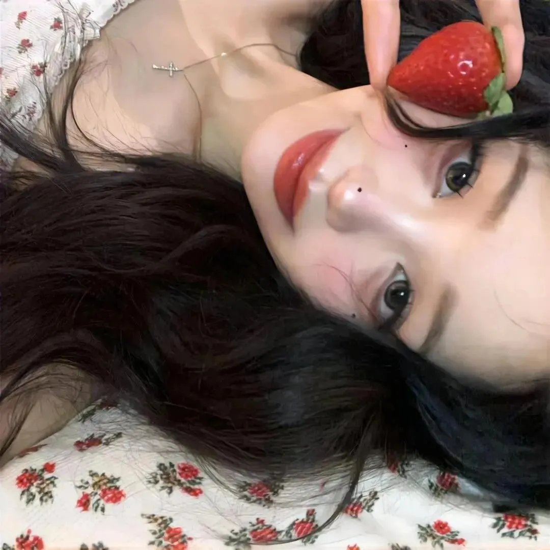 超人：钢铁英雄