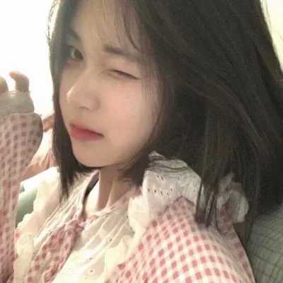 红色八爪女